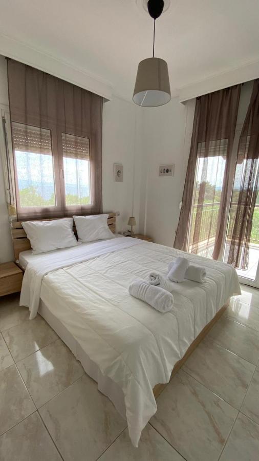 Ferienwohnung Amazing Sea View Loft, Áfitos Exterior foto